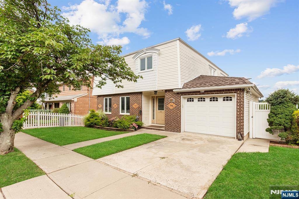 Kearny, NJ 07032,111 Park PL