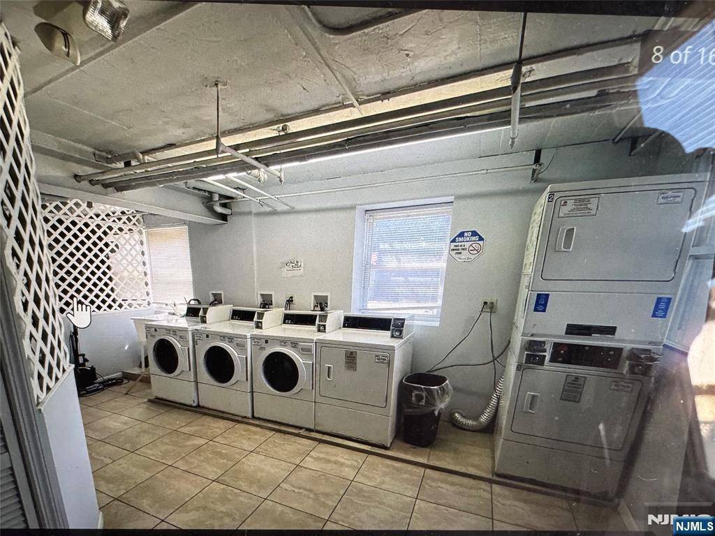 Cliffside Park, NJ 07010,559 Anderson #c1