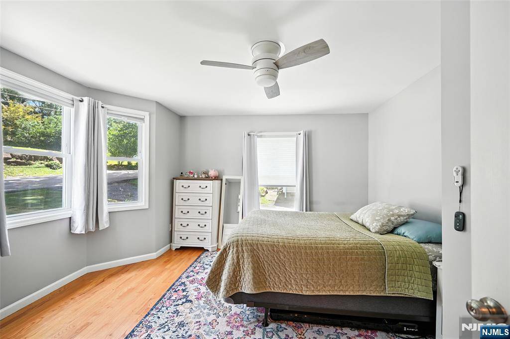 West Milford, NJ 07480,71 Tintle AVE