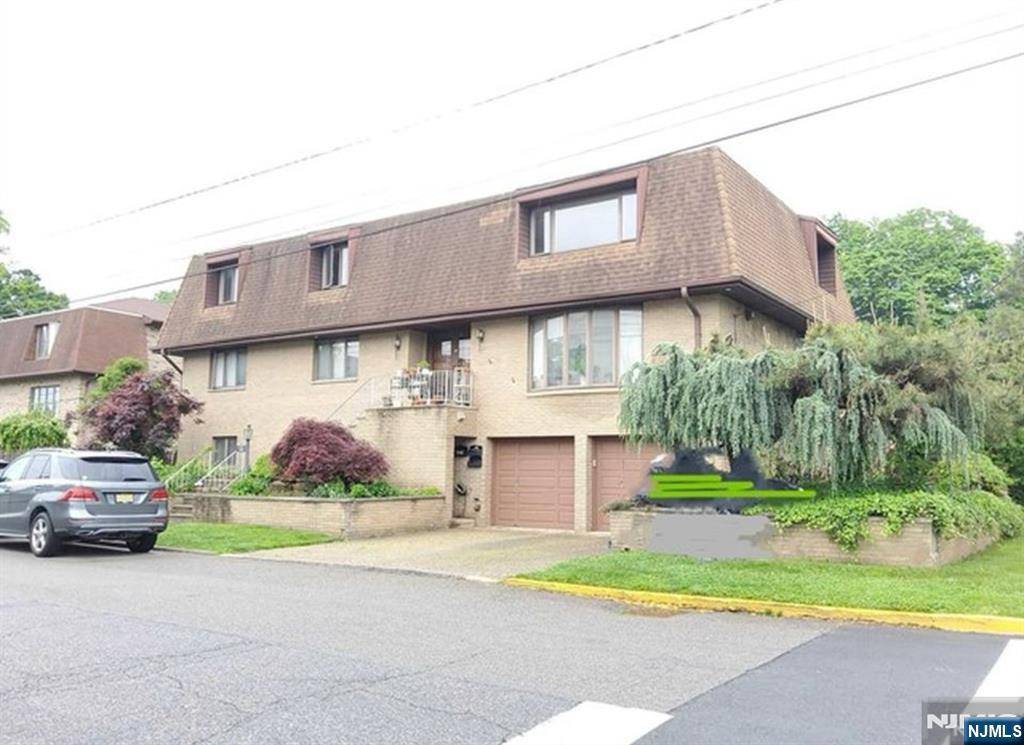 Palisades Park, NJ 07650,300 4th ST #2nd floor