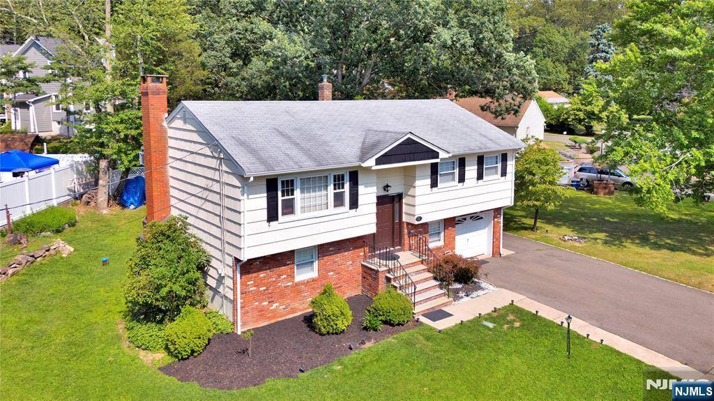 North Haledon, NJ 07508,70 Highland RD