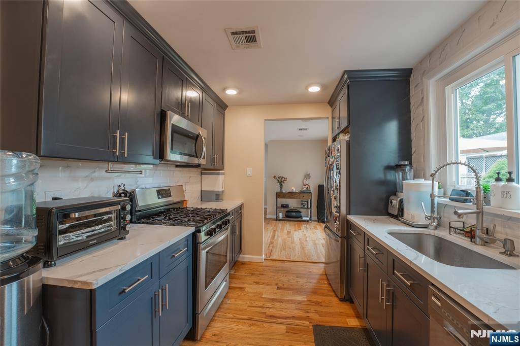 Bridgewater, NJ 08807,68 Maple ST