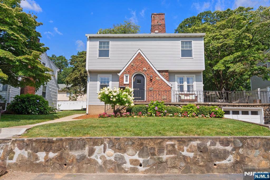 Wyckoff, NJ 07481,431 Lincoln AVE