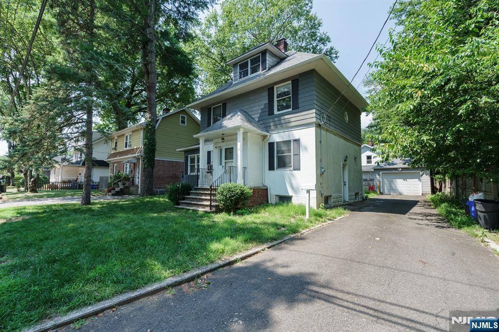 Closter, NJ 07624,12 Pine ST