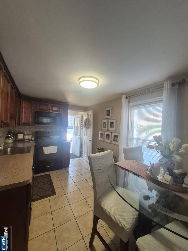 Paterson, NJ 07501,63-65 Glover AVE