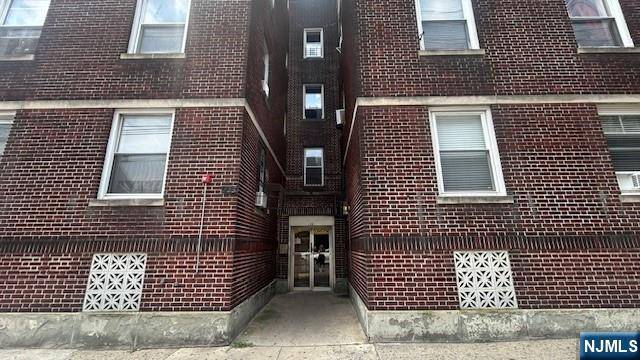 West New York, NJ 07093,435 53rd ST #D6