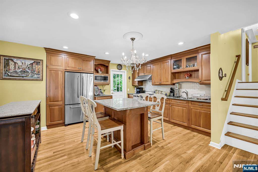 Hillsdale, NJ 07642,95 Prospect AVE
