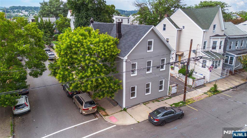 Paterson, NJ 07524,48 N York ST
