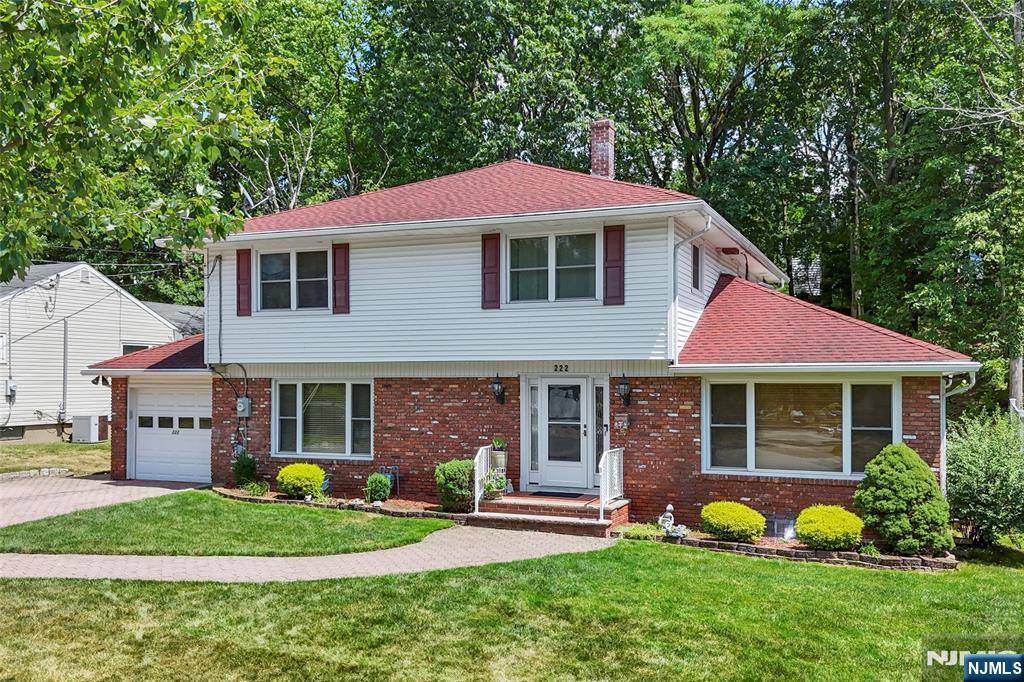 River Edge, NJ 07661,222 Zabriskie PL