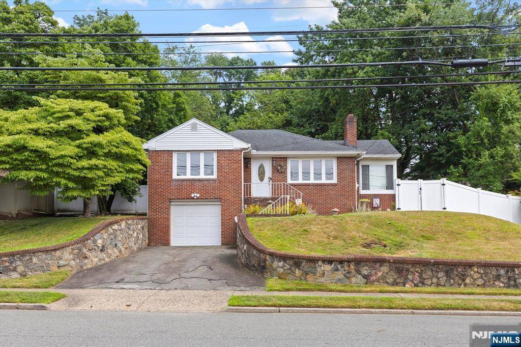Woodland Park, NJ 07424,229 Mount Pleasant