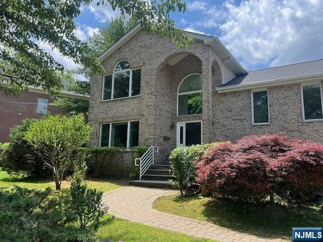 Closter, NJ 07624,55 Walker