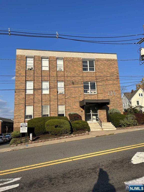 Leonia, NJ 07605,135 Fort Lee RD #LL2