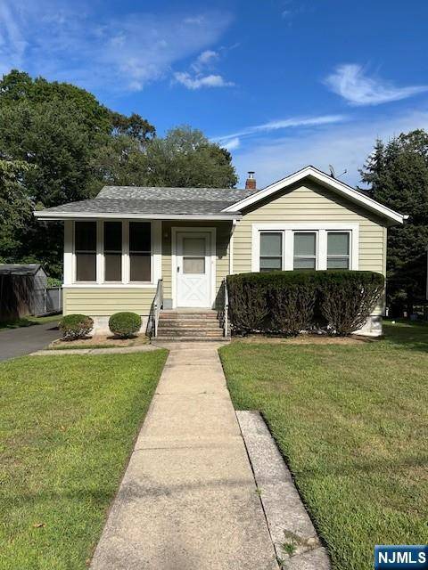 Closter, NJ 07624,15 Division ST