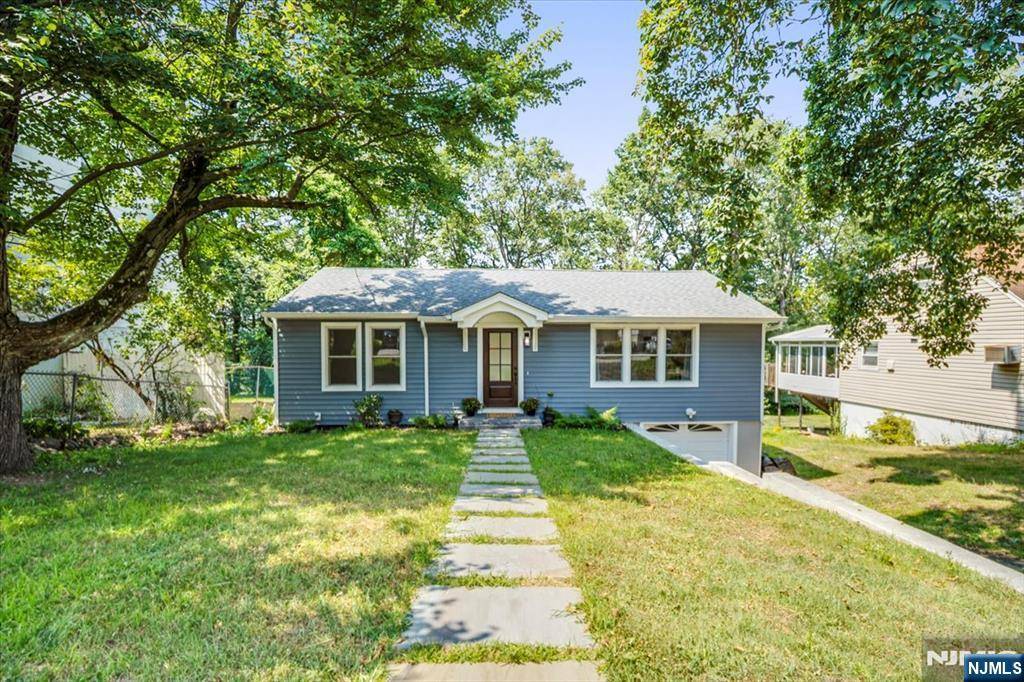 Ringwood, NJ 07456,13 Ridge PL