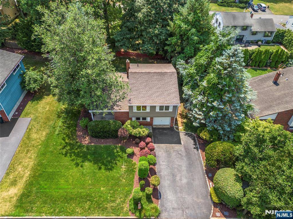 Westwood, NJ 07675,41 Hopper AVE