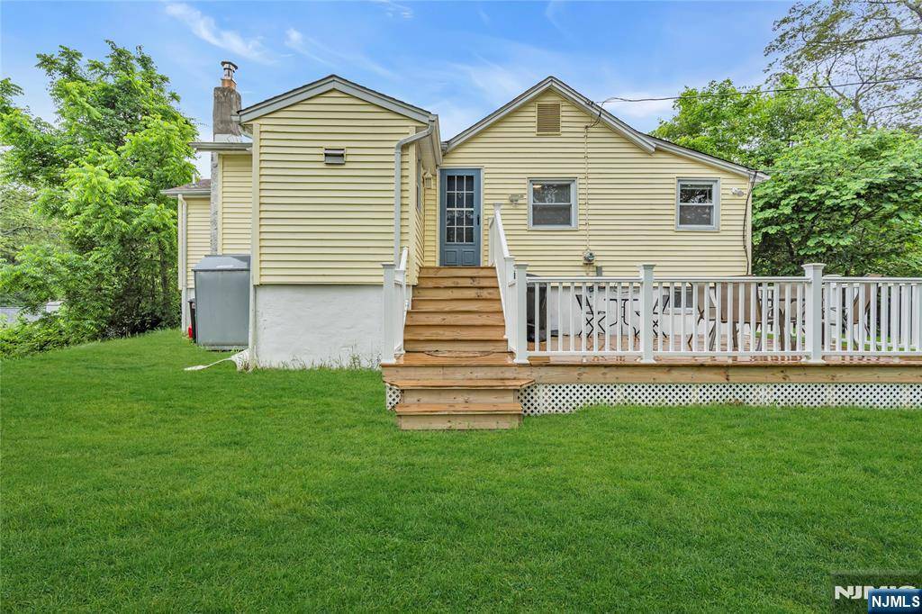 West Milford, NJ 07421,40 Kingsland RD