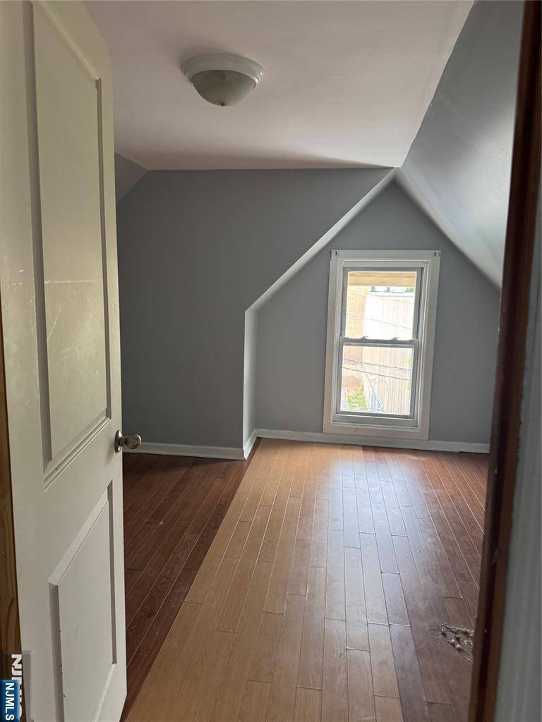 Newark, NJ 07107,157 3rd ST #155