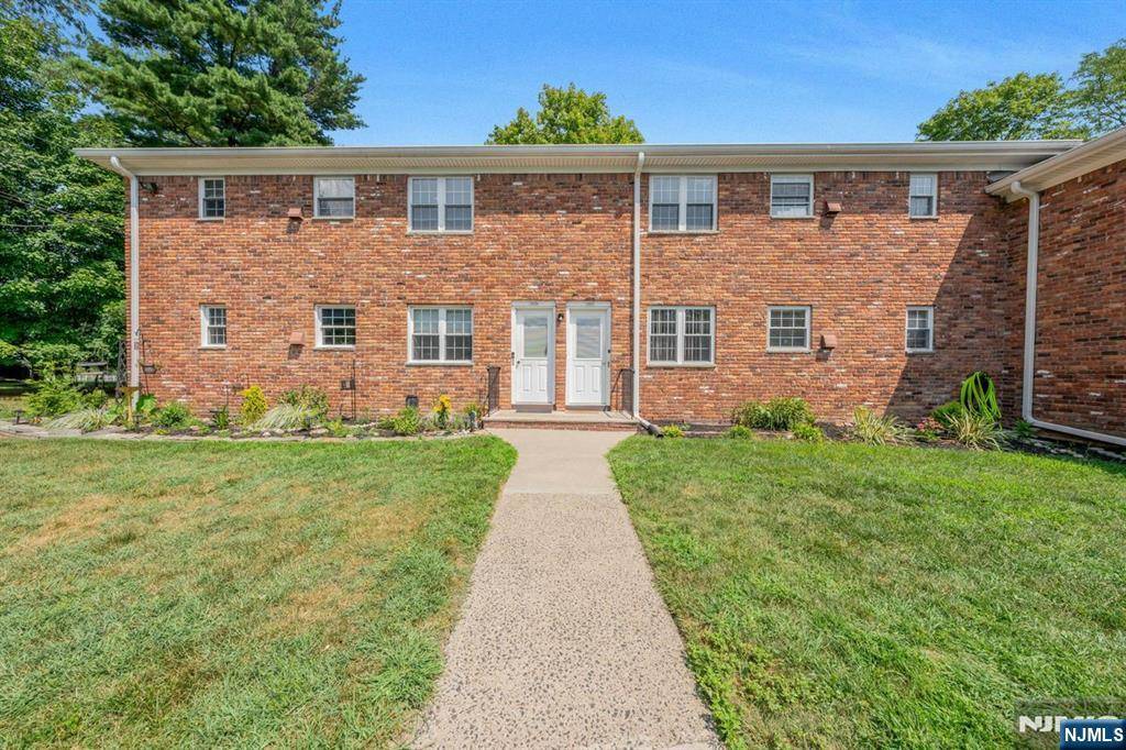 Wayne, NJ 07470,1309 Valley RD #B