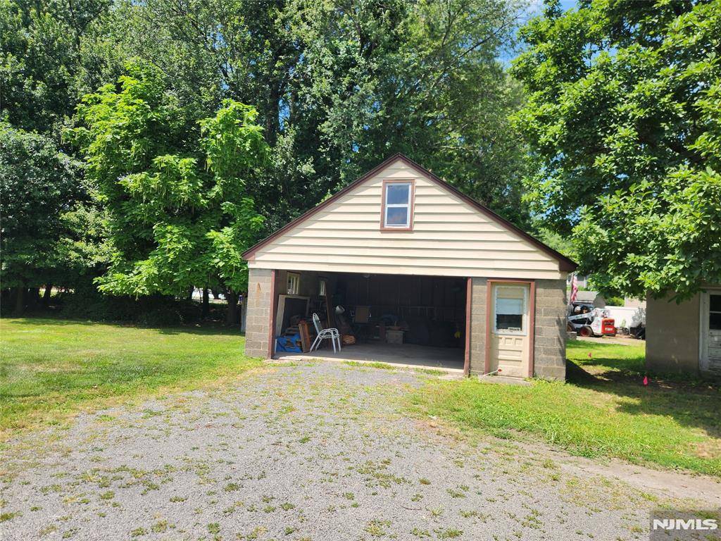 Little Falls, NJ 07424,69 Van Pelt PL