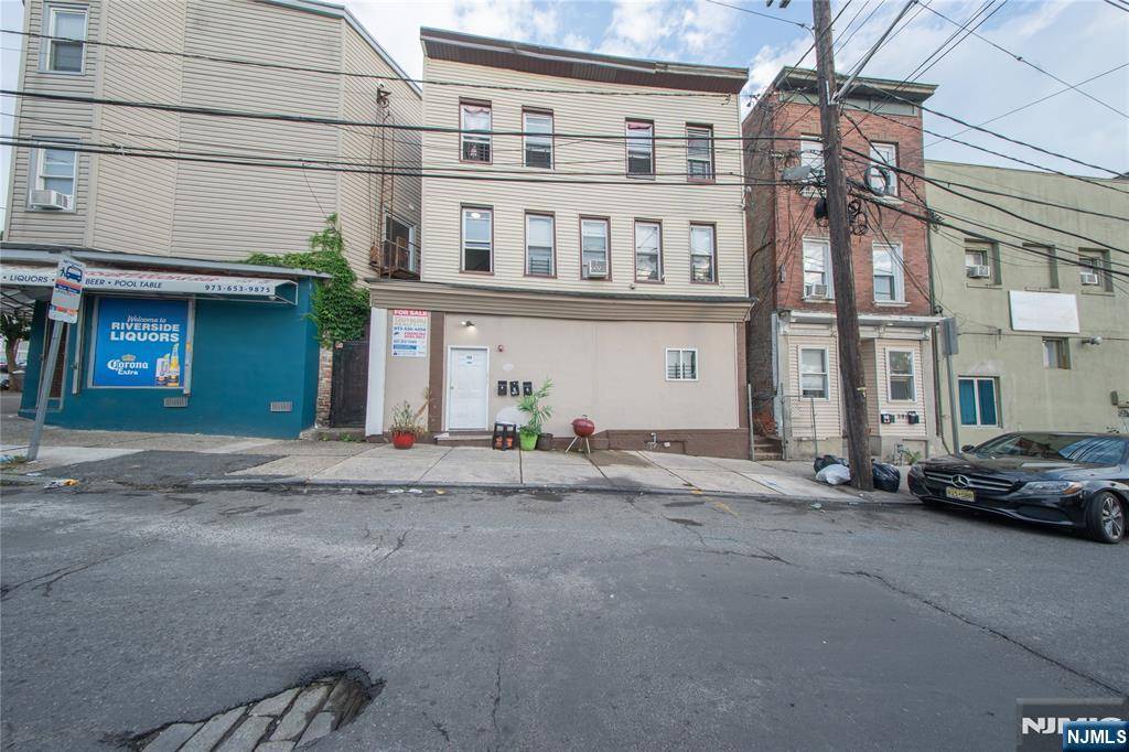 Paterson, NJ 07524,400 River ST