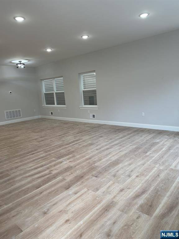 Newark, NJ 07103,486 19th ST