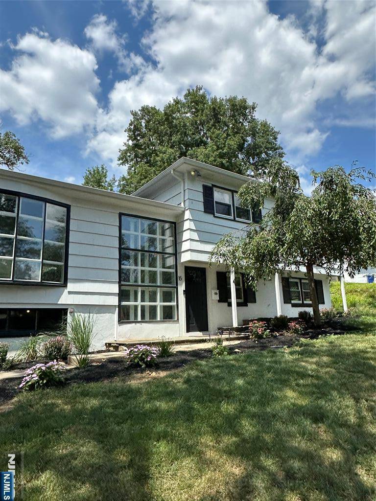 West Orange, NJ 07052,15 Korwel CIR
