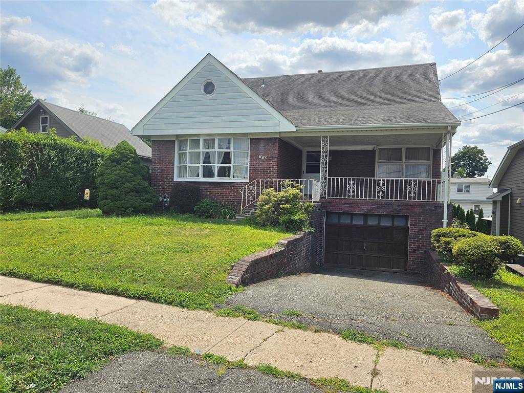 Lyndhurst, NJ 07071,734 Lake AVE