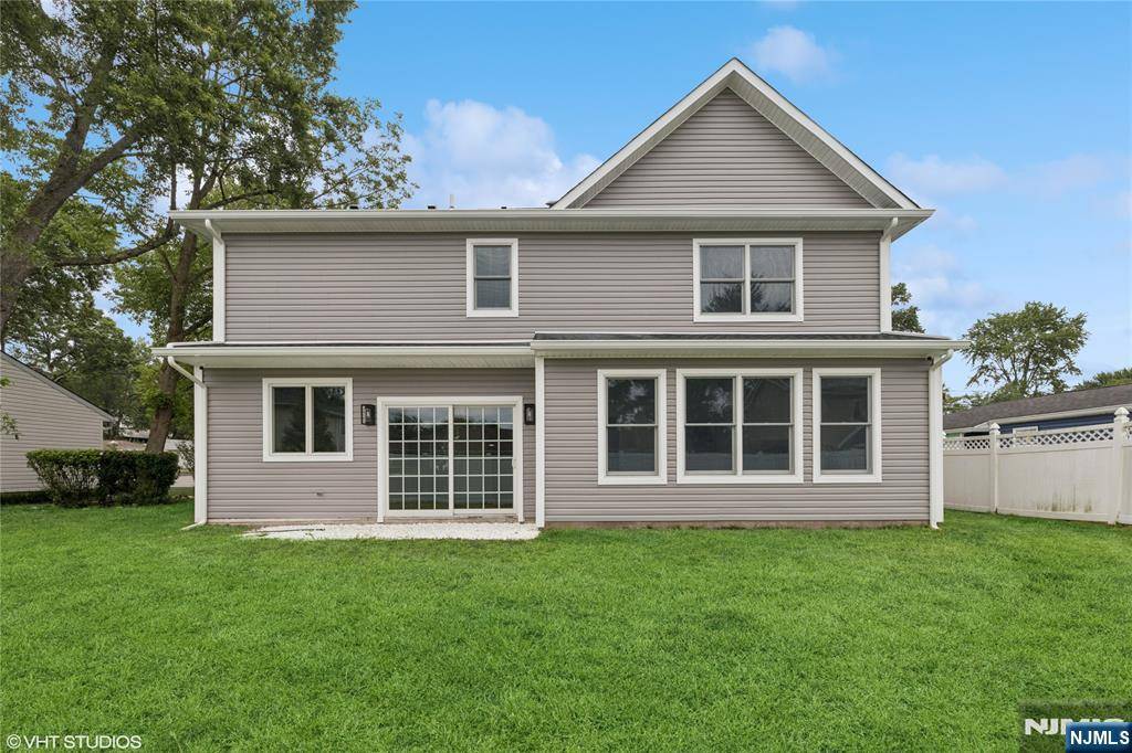 Emerson, NJ 07630,138 Pine DR