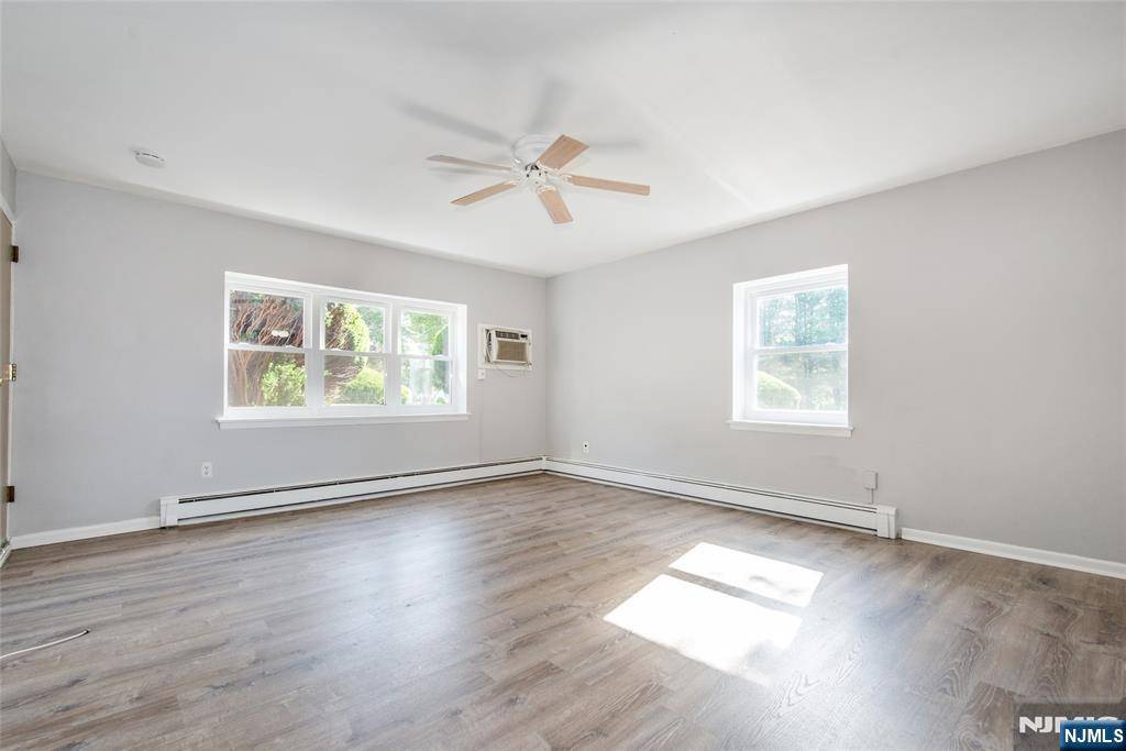Par-troy Hills Twp., NJ 07034,197 Beverwyck RD #1