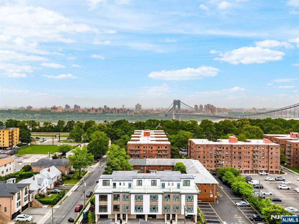 Fort Lee, NJ 07024,2280 7th AVE