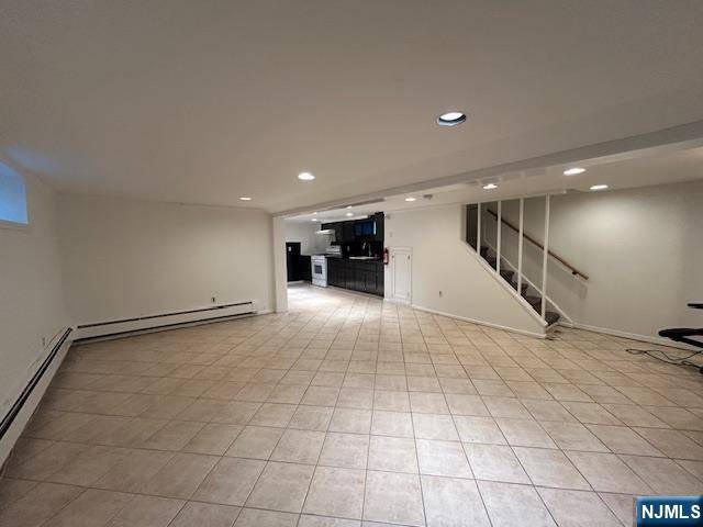 Fairview, NJ 07022,378 Park AVE #Gr Fl/Base