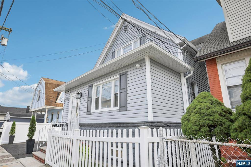 North Bergen, NJ 07047,1711-1713 47th ST