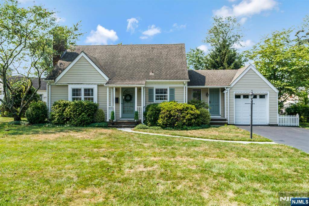 Wyckoff, NJ 07481,316 Birch Pkwy