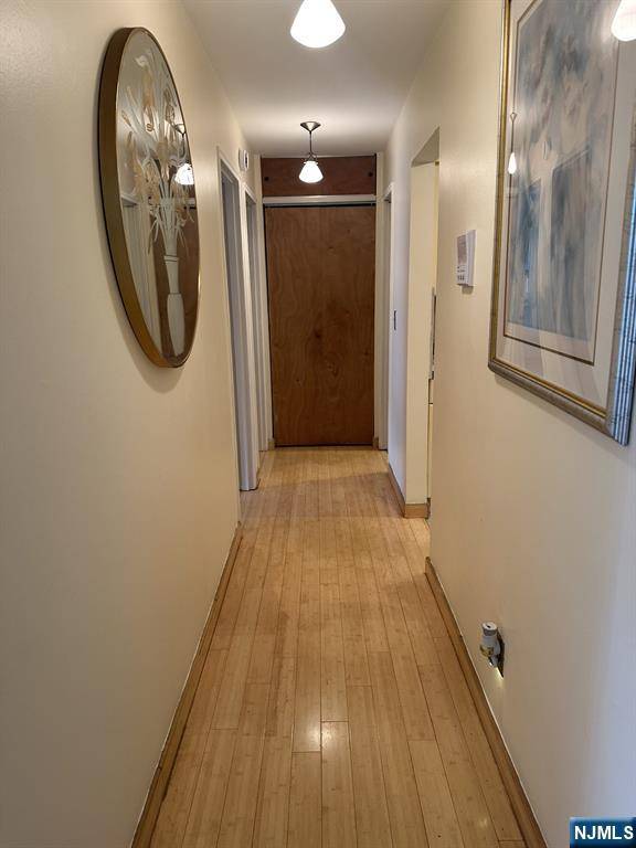 Little Ferry, NJ 07643,468 Liberty ST #201