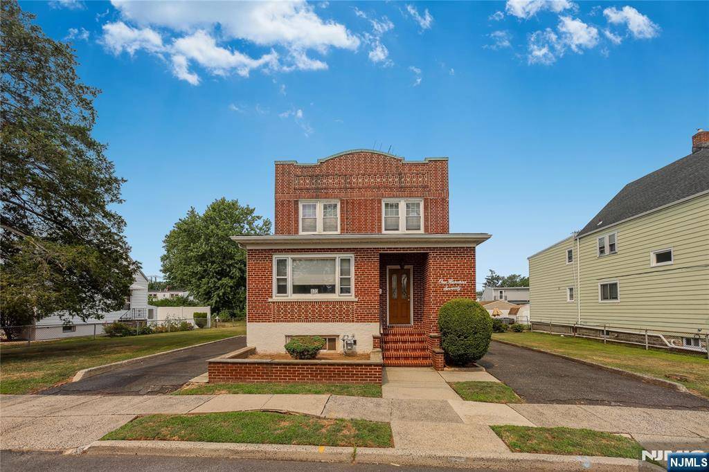 Nutley, NJ 07110,170 Pake ST