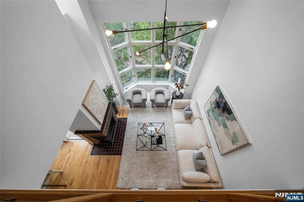 Edgewater, NJ 07020,312 Hancock CT