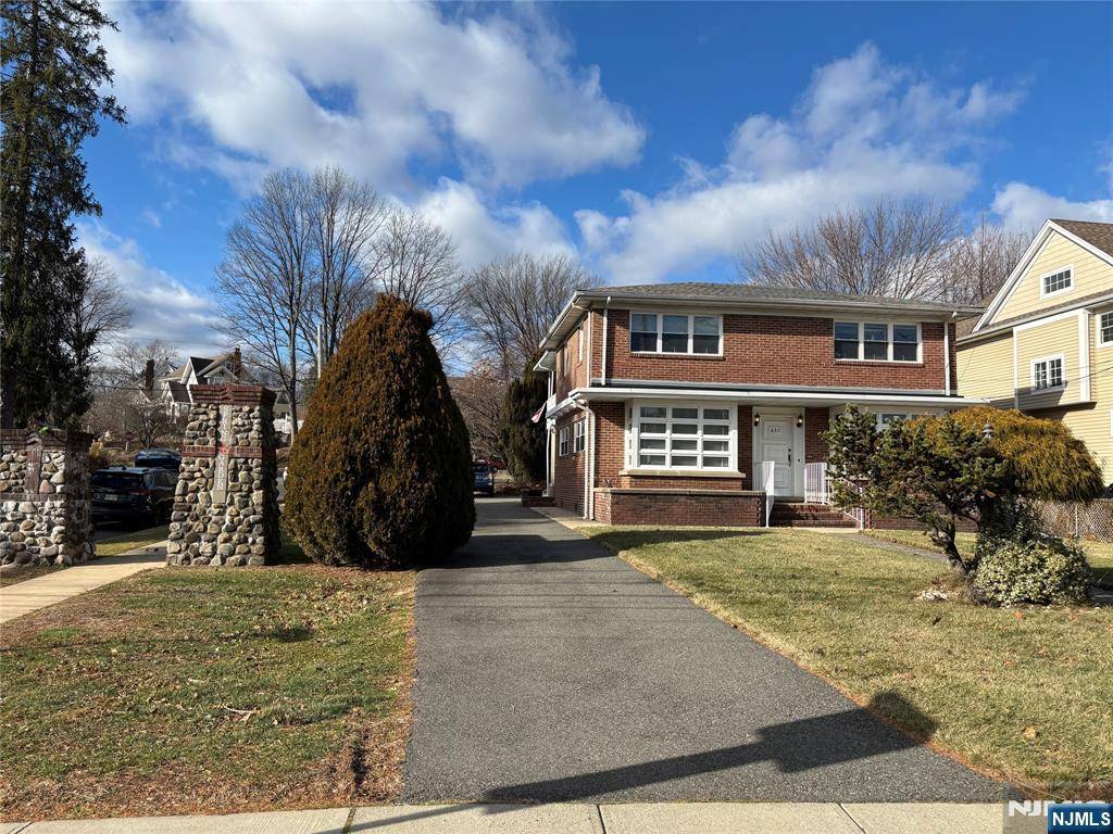 Nutley, NJ 07110,637 Bloomfield AVE
