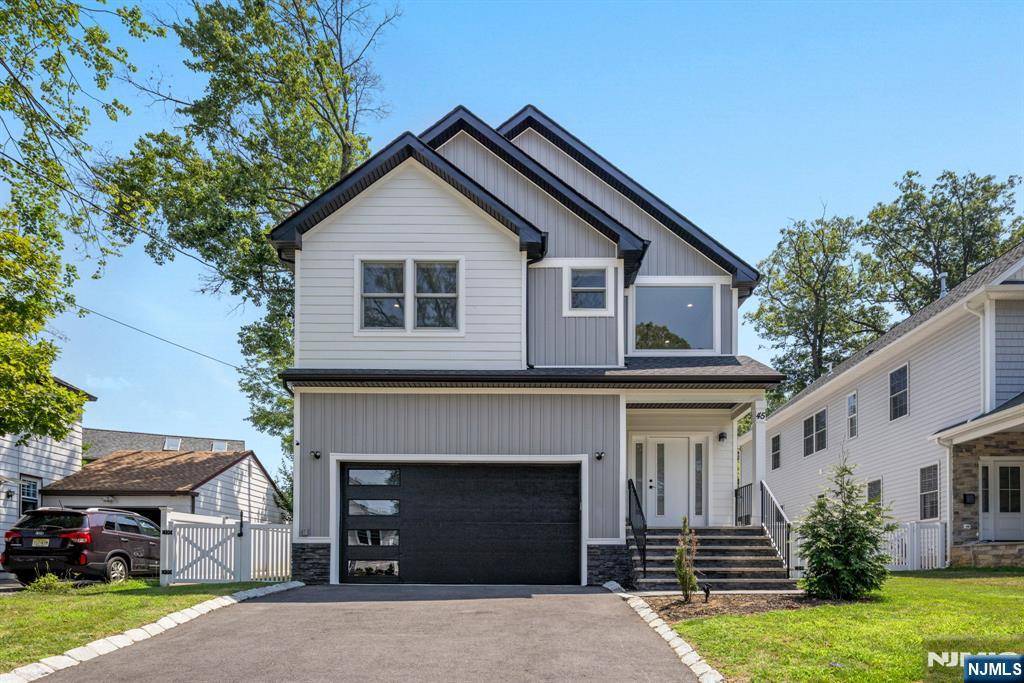 Livingston, NJ 07039,45 Virginia AVE