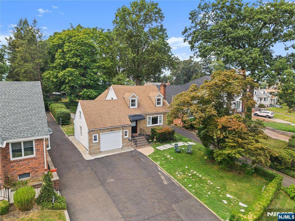 Clifton, NJ 07012,338 Mount Prospect AVE