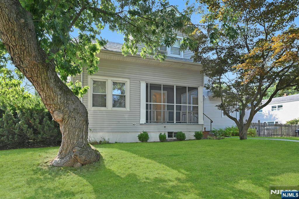 River Edge, NJ 07661,304 Midland AVE #1st Floor
