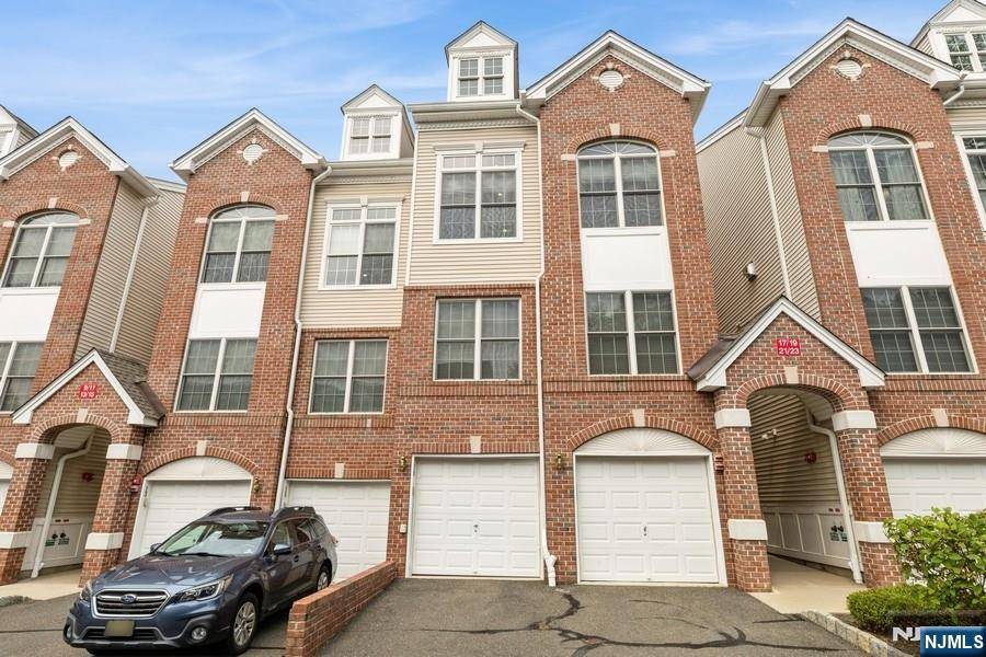 Hawthorne, NJ 07506,19 Nelke CT #410