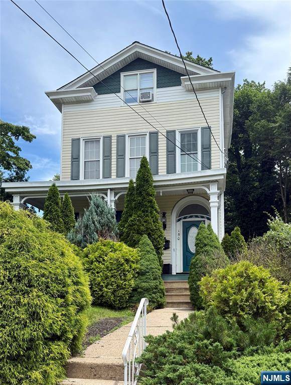 Hillsdale, NJ 07642,150 Magnolia AVE #1