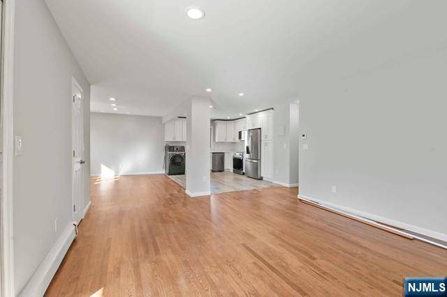 Palisades Park, NJ 07650,447 10th ST #2nd Floor