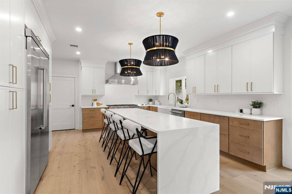 Ramsey, NJ 07446,199 Darlington AVE