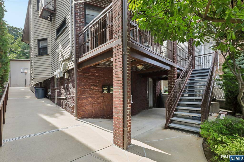 Edgewater, NJ 07020,32 Hudson TER