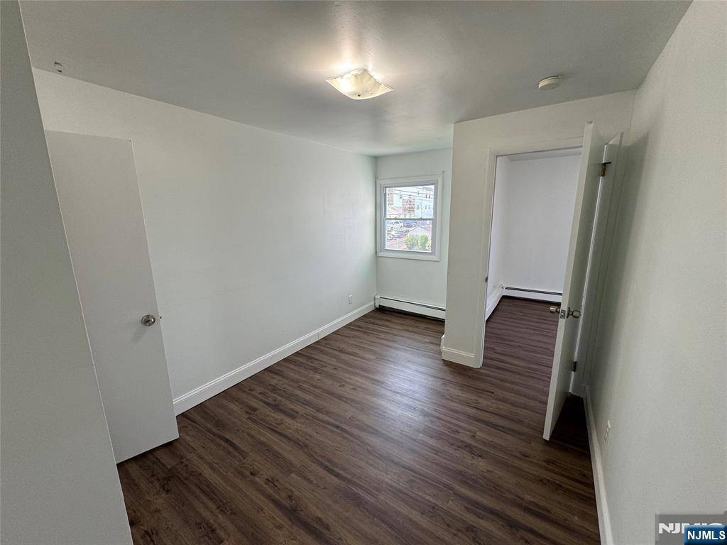 North Arlington, NJ 07031,164 Eagle ST #2