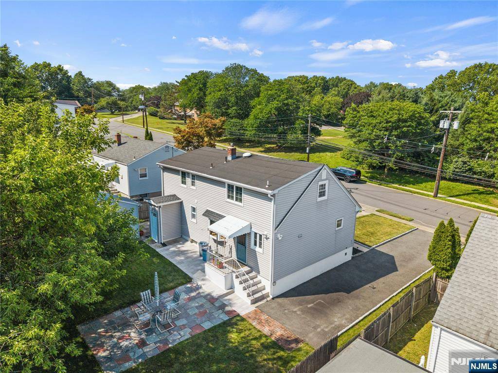 Clifton, NJ 07013,15 Lawrence CT