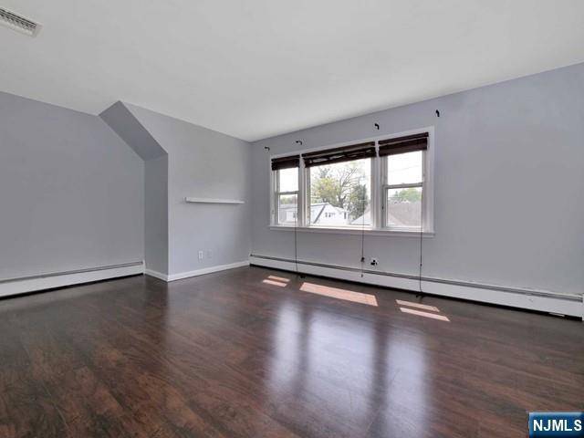 Clifton, NJ 07011,174 Sheridan AVE #2