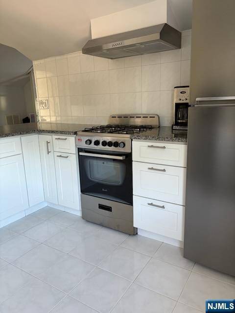 Glen Rock, NJ 07452,403 Boulevard #2nd Floor