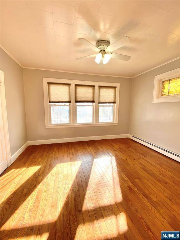 Paterson, NJ 07503,9 Knickerbocker AVE